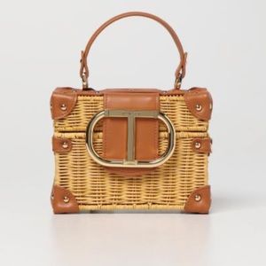 Twinset bag in woven wicker and synthetic leather